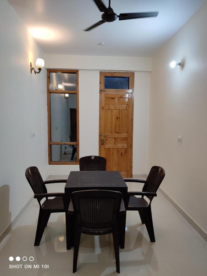 מנדי Hotel Cozy Haven מראה חיצוני תמונה
