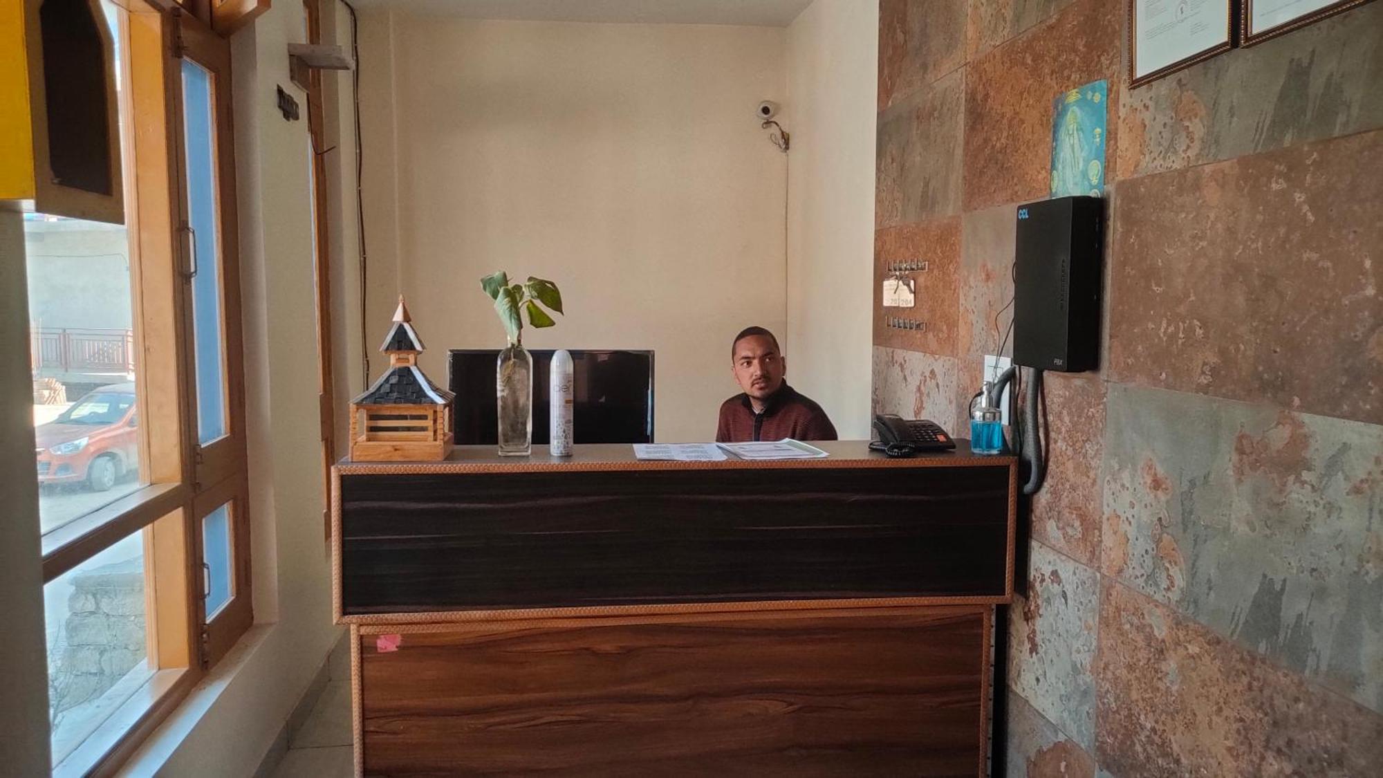 מנדי Hotel Cozy Haven מראה חיצוני תמונה